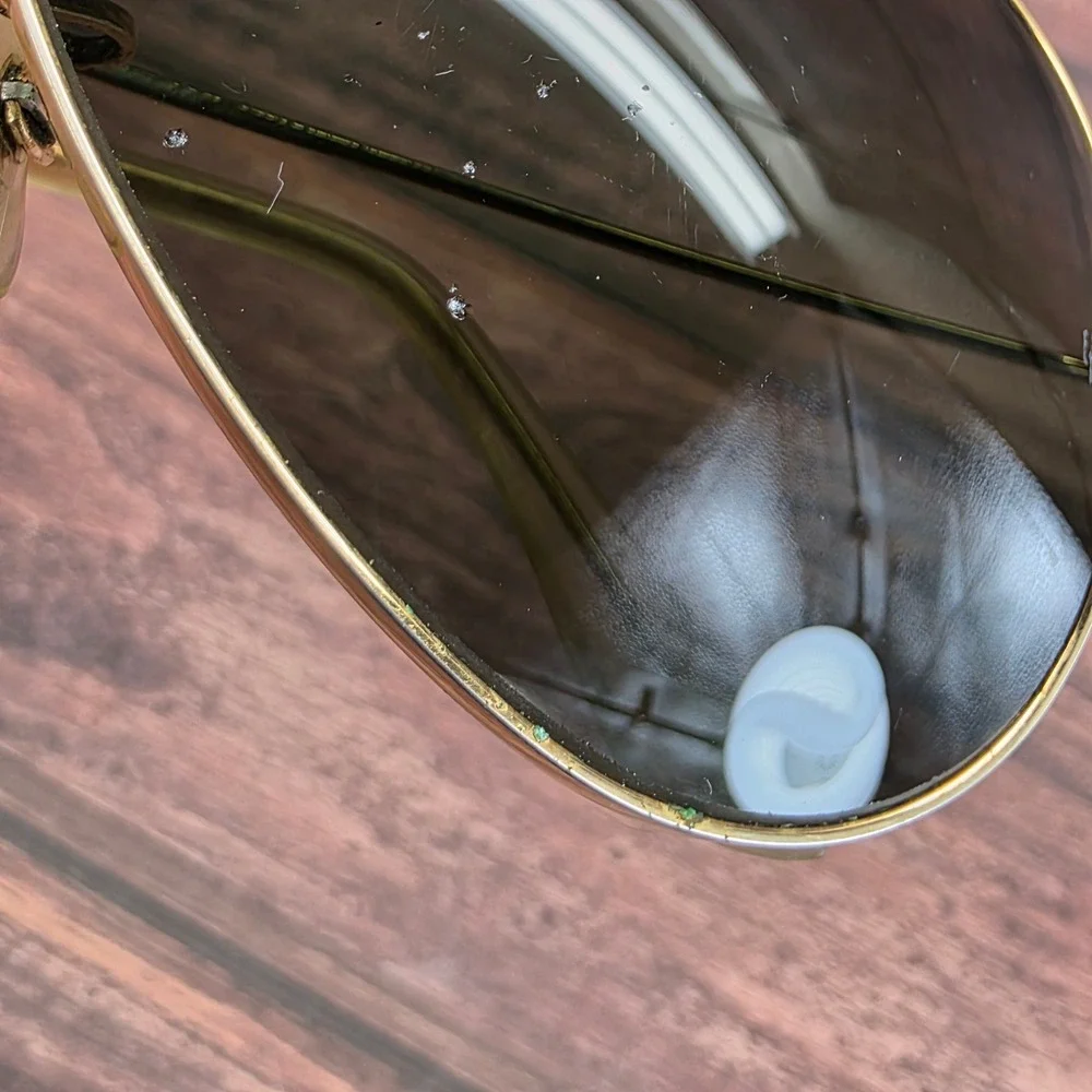 Vintage B&L Ray-Ban USA Aviator Gold Metal Dark Green G-15 Lens Sunglasses